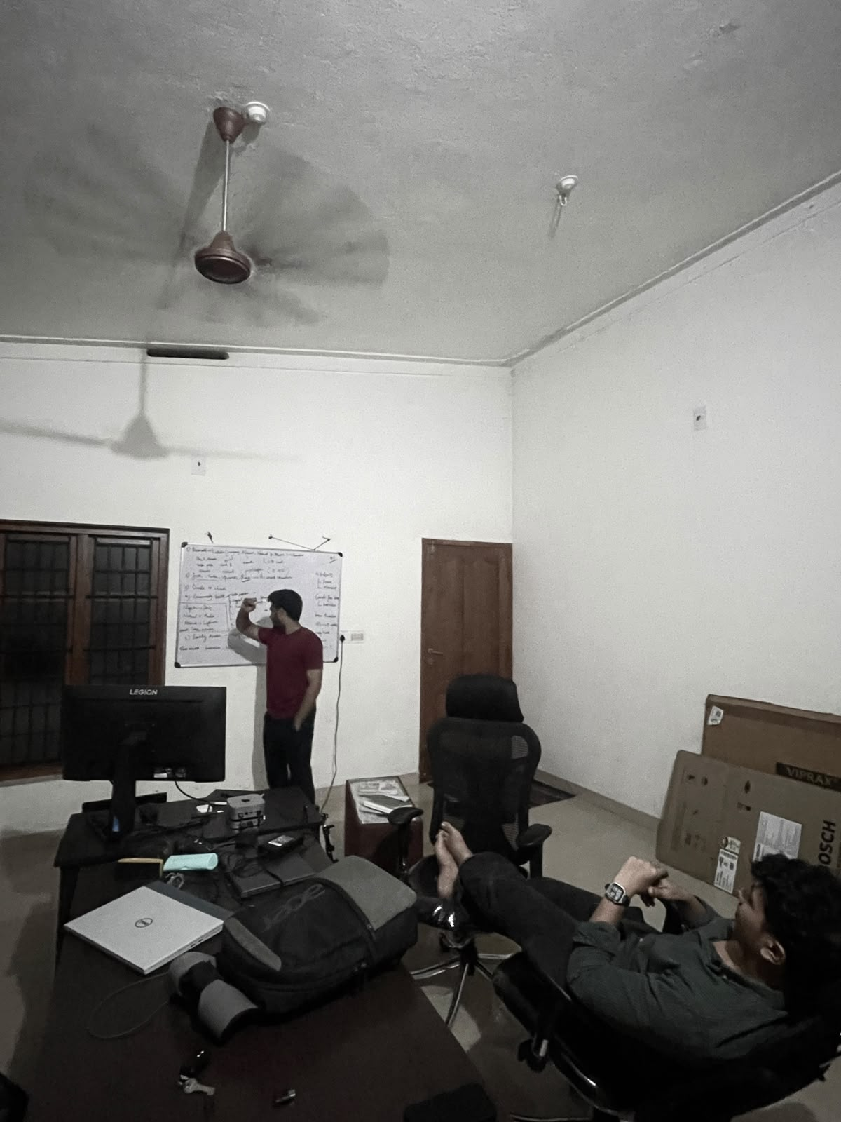 The N3 workspace with desks, monitors and office chairs